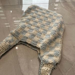 Crochet checkered tote bag